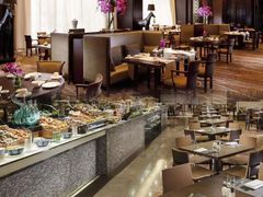 -广州天河希尔顿酒店