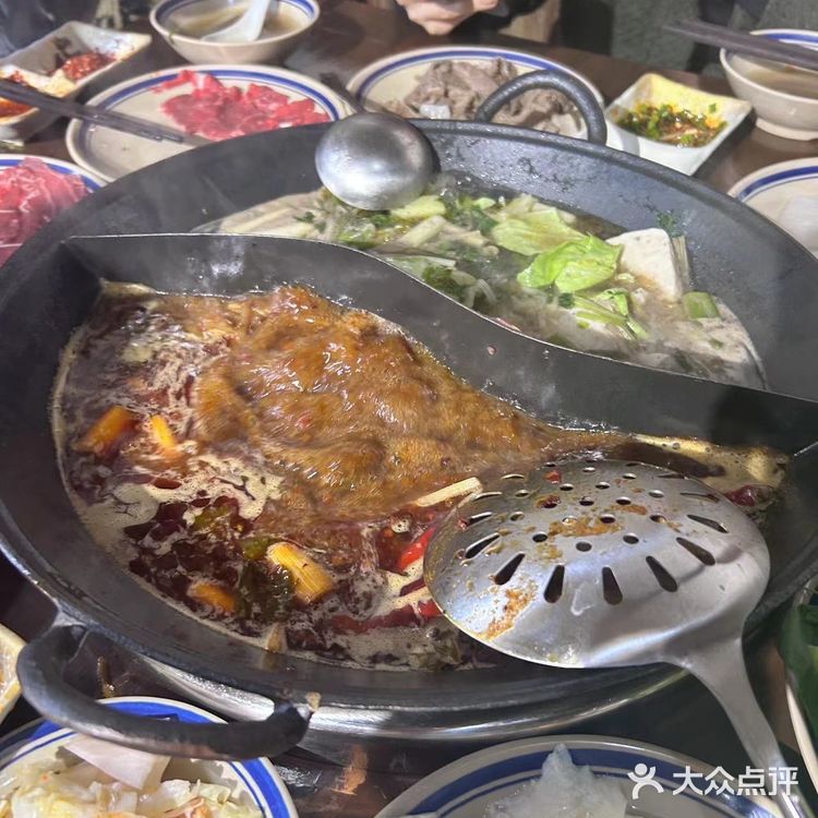 乐山真的可以一天18顿，其中这家太好吃了！