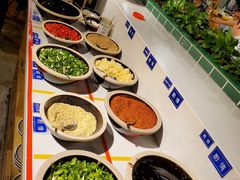 自选调料-有拈头成都市井火锅(老门东店)