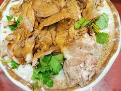 -金杨拉面王小吃面馆·牛三宝面·红烧牛肉粉