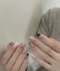-赢韵美甲美睫瑞士净斑中心