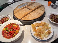 -陈大锅·岳阳鱼馆·地道岳阳菜(美食街店)