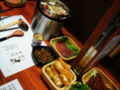 -独食火锅·半米屋台(直营总店)