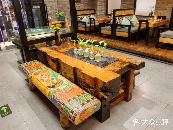 苹果树下艺术餐厅(宋庄店)图片