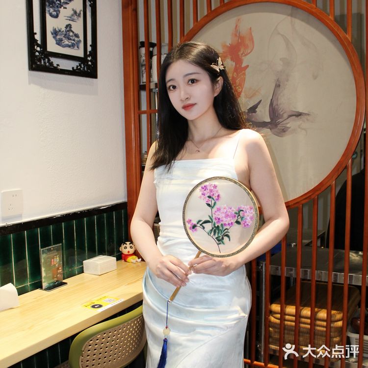 南京西路的黄鱼面，藏着外滩旧梦