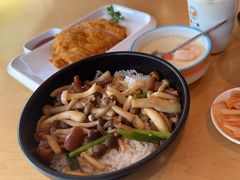双菇猪扒饭-新一番三文鱼寿司(红城湖店)