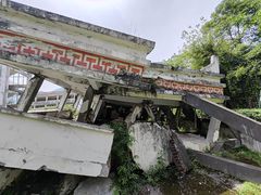 -四川汶川特大地震漩口中学遗址