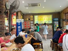 大堂-西环肥仔螺蛳粉(总店)