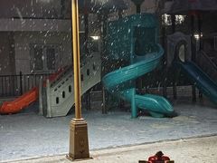 -裕龙汤泉