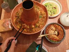 -浩海火燒雲傣家菜(芮欧百货店)