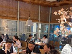 -蜜桃餐厅·伴山(湖滨商业街店)