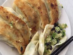 虾仁锅贴-劈柴院锅贴(沈阳路店)