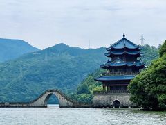 -严子陵钓台(富春江小三峡)