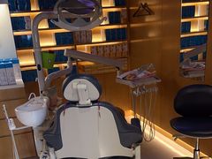 -齐玉齿科JADENTAL