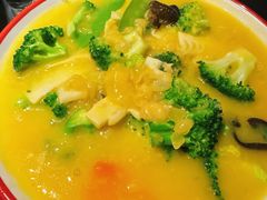 -麻六记(凤凰汇店)