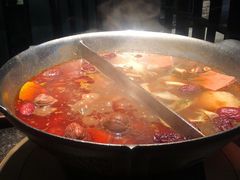 -湊湊火锅·茶憩(新中关购物中心店)