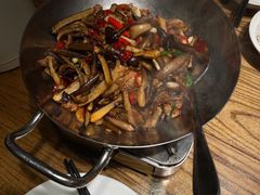 -爱碗亭·鲜炒湖南菜(壹城中心店)