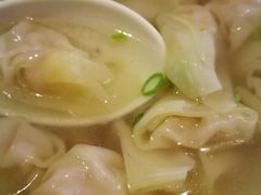 辣油小馄饨-徐建萍汤包(热河南路店)