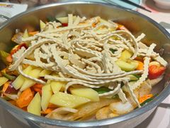 -黄记煌三汁焖锅(新佳丽江汉路店)