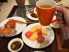 -广州万富希尔顿酒店·感趣自助餐厅·金秋蟹宴生蚝海鲜刺身