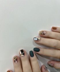 -1T·1M 日式美甲美睫