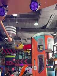 -欧酷世界动力星球(王府井奥莱UP TOWN店)