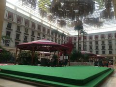 -中家鑫园温泉酒店鑫悦汤泉