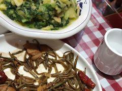 -王村姑老土炕莜面村(桥东店)