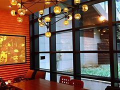 -星巴克(上海虹桥新天地二店)