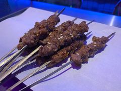 燥次筋神牛肉串-燥次·烧烤酒场(万象城店)