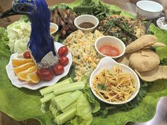 -沐毫傣泐云南菜孔雀宴•手抓饭傣味烧烤(曼听公园店)