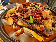 -辣尚瘾·烤鱼·新川菜(交大直营店)