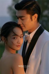 点击看大图 -至臻微拉婚纱摄影