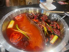 -百年川椒重庆老火锅(光谷店)