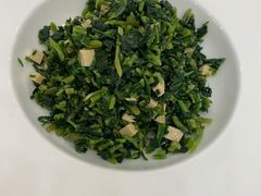 凉拌马兰头-咸亨酒店(和平店)