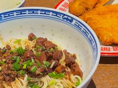 招牌辣肉干拌面-辣肉面大王(天平路店)