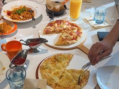 -必胜客(万达百货店)