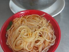 -铁锅哥米线