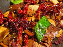 -Ameigo梅果·云贵川bistro(长宁来福士店)