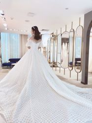 点击看大图 -GRACE KELLY婚纱与礼服(北京店)
