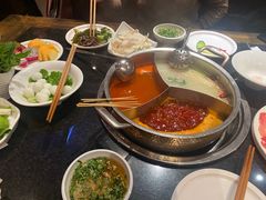 -周师兄大刀腰片火锅(洪崖洞旗舰店)
