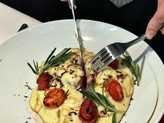 -普朗姆生蚝牛排馆 The Plump Oyster(成都摩方购物中心店)