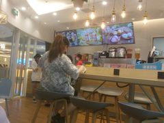 -DQ·蛋糕·冰淇淋(湖景东路店)