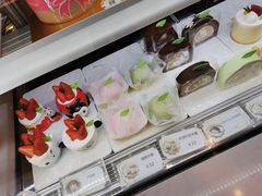 -花花卷卷·鲜食蛋糕(静安久光百货店)