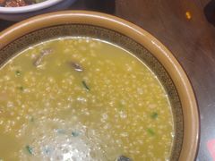 -富正毅三下锅·湘西韵味(天门山索道店)