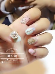 -睫乐园•睫公馆•美睫美甲沙龙