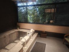-广东温泉宾馆