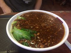 炸酱菠菜面-老陈婆手工面庄