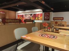 -华记煲仔华·煲仔饭(市桥易发店)