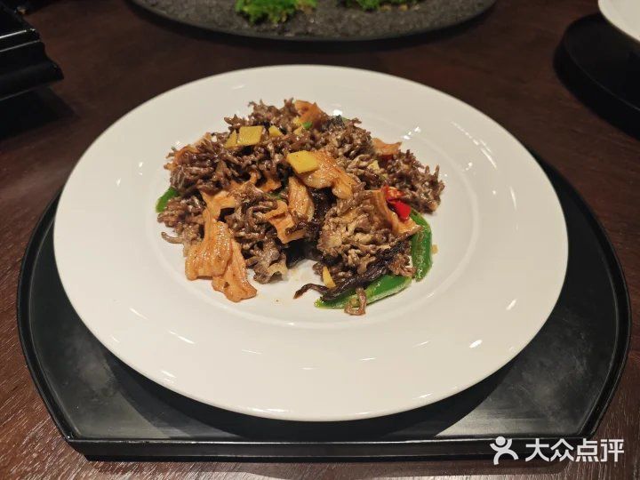 有雲川菜，一口入魂的味蕾盛宴！🔥